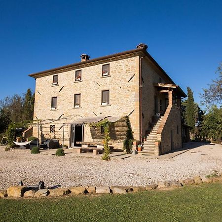 Le Terre Di Caprano Hotel Citta di Castello Luaran gambar