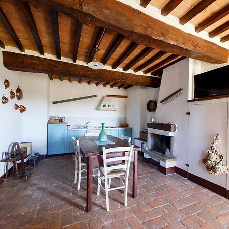 Le Terre Di Caprano Hotel Citta di Castello Luaran gambar