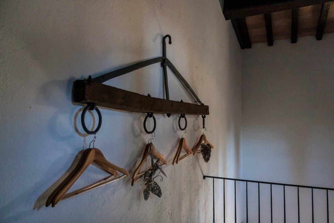 Le Terre Di Caprano Hotel Citta di Castello Luaran gambar